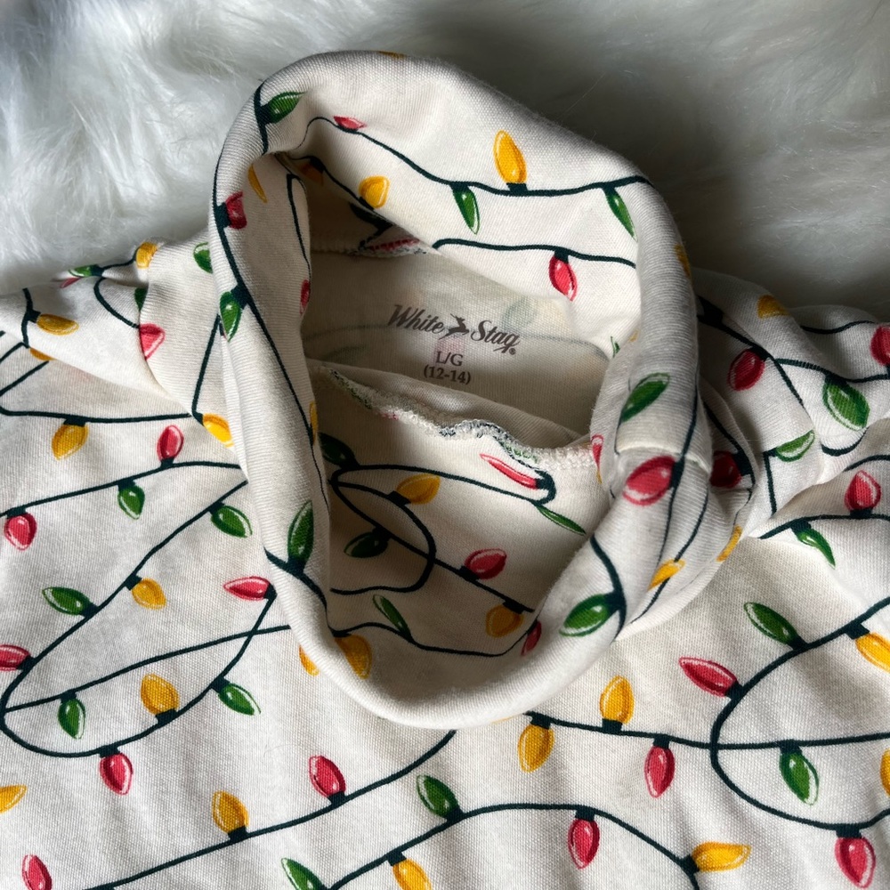 Christmas lights turtle Neck 🎄🎅🏽